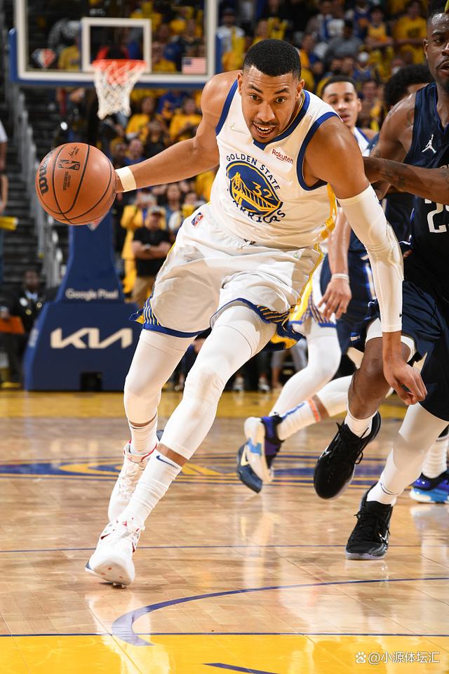 莎拉波娃在G2比赛中爆冷东契奇新星逆转表现惊艳，克里夫兰骑士战术微调备战西甲直接炸裂(美国克里夫兰音乐学院)